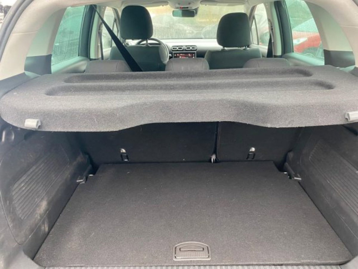 Citroen C3 Aircross PureTech 130 S&S EAT6 Shine (6)