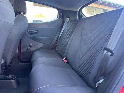 Lancia Ypsilon 1.0 FireFly 5 porte S&S Hybrid Ecochic Silver (9)