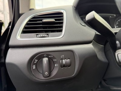 Audi Q3 2.0 TDI 120 CV Business (7)