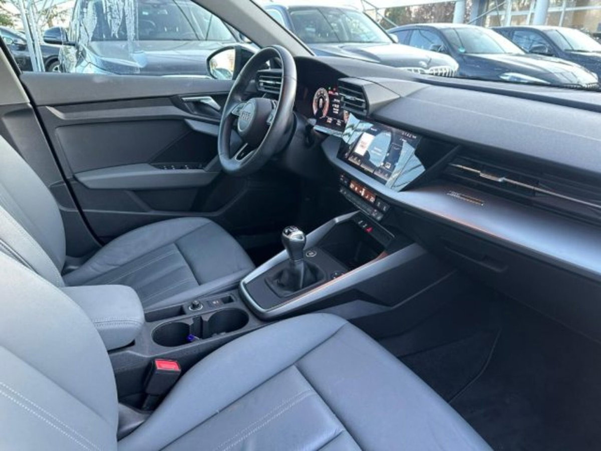 Audi A3 Sportback 35 TFSI Business Advanced (18)