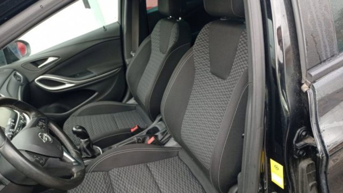 Opel Astra Station Wagon 1.6 CDTi Sports Elective (7)