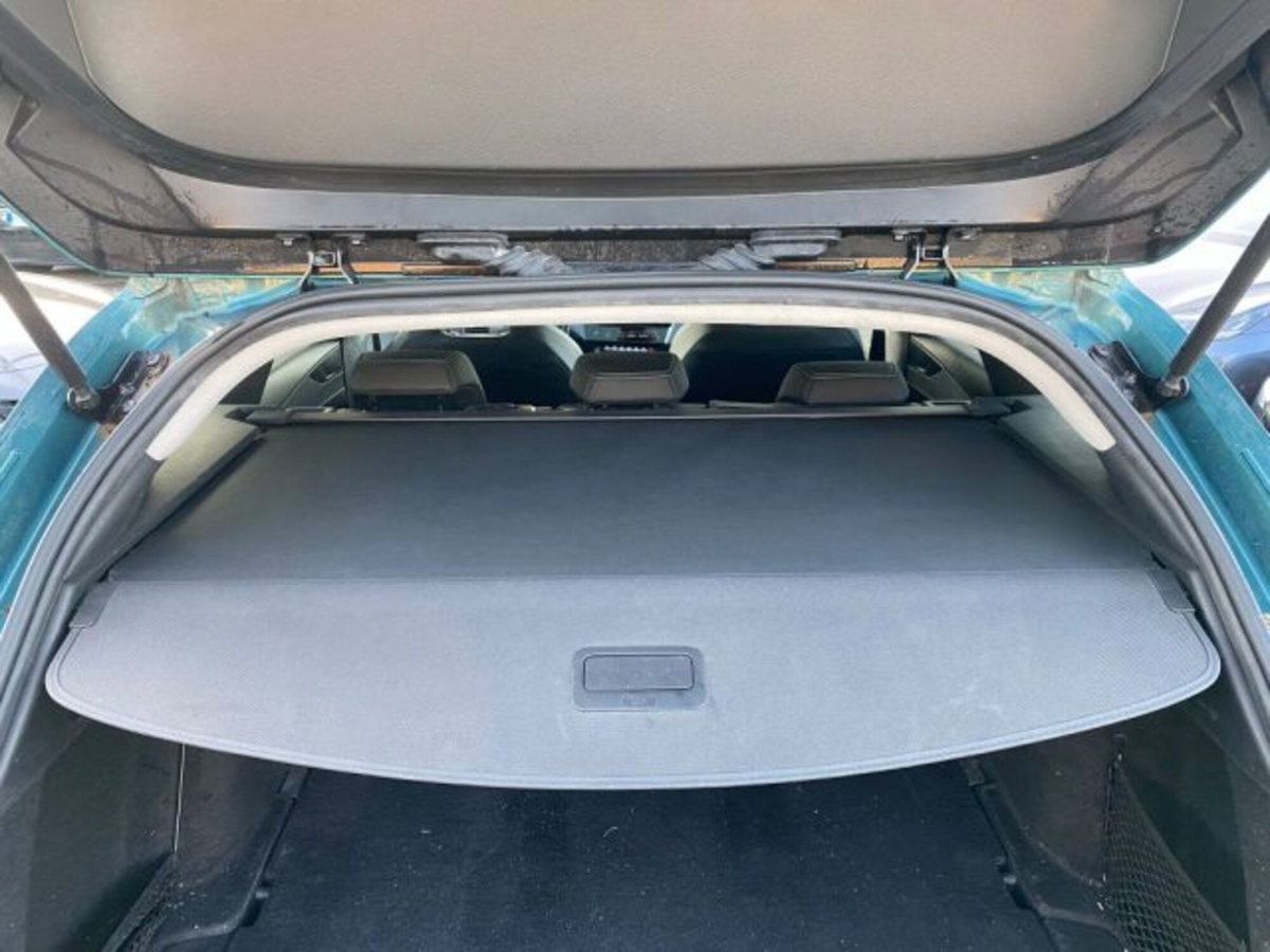 Peugeot 308 SW BlueHDi 130 S&S EAT8 Allure Pack (4)