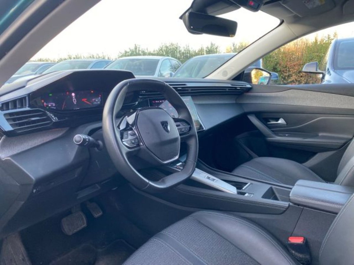 Peugeot 308 SW BlueHDi 130 S&S EAT8 Allure Pack (8)