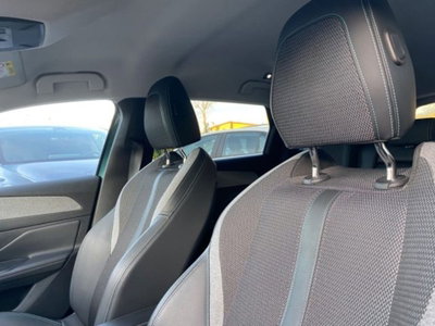 Peugeot 308 SW BlueHDi 130 S&S EAT8 Allure Pack (9)