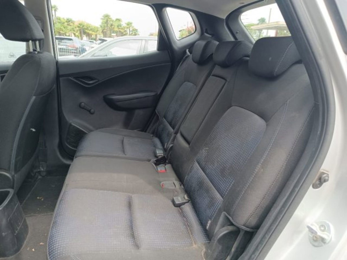 Hyundai ix20 1.4 CRDI 77 CV Comfort (4)