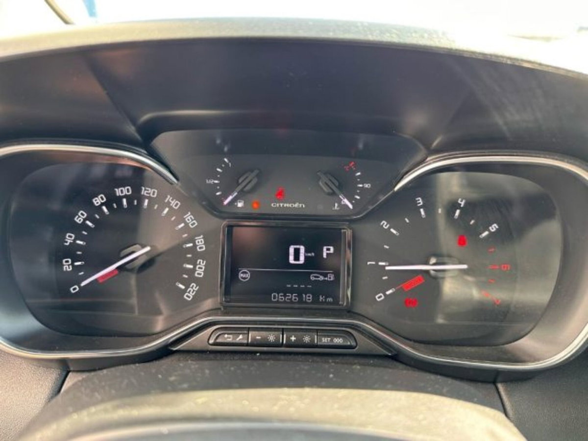Citroen C3 Aircross PureTech 110 S&S EAT6 Feel (8)
