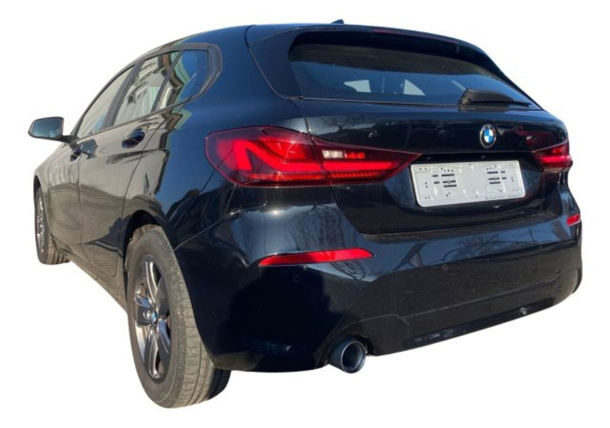 BMW Serie 1 116d 2.0 116CV cat 5 porte Attiva DPF (3)