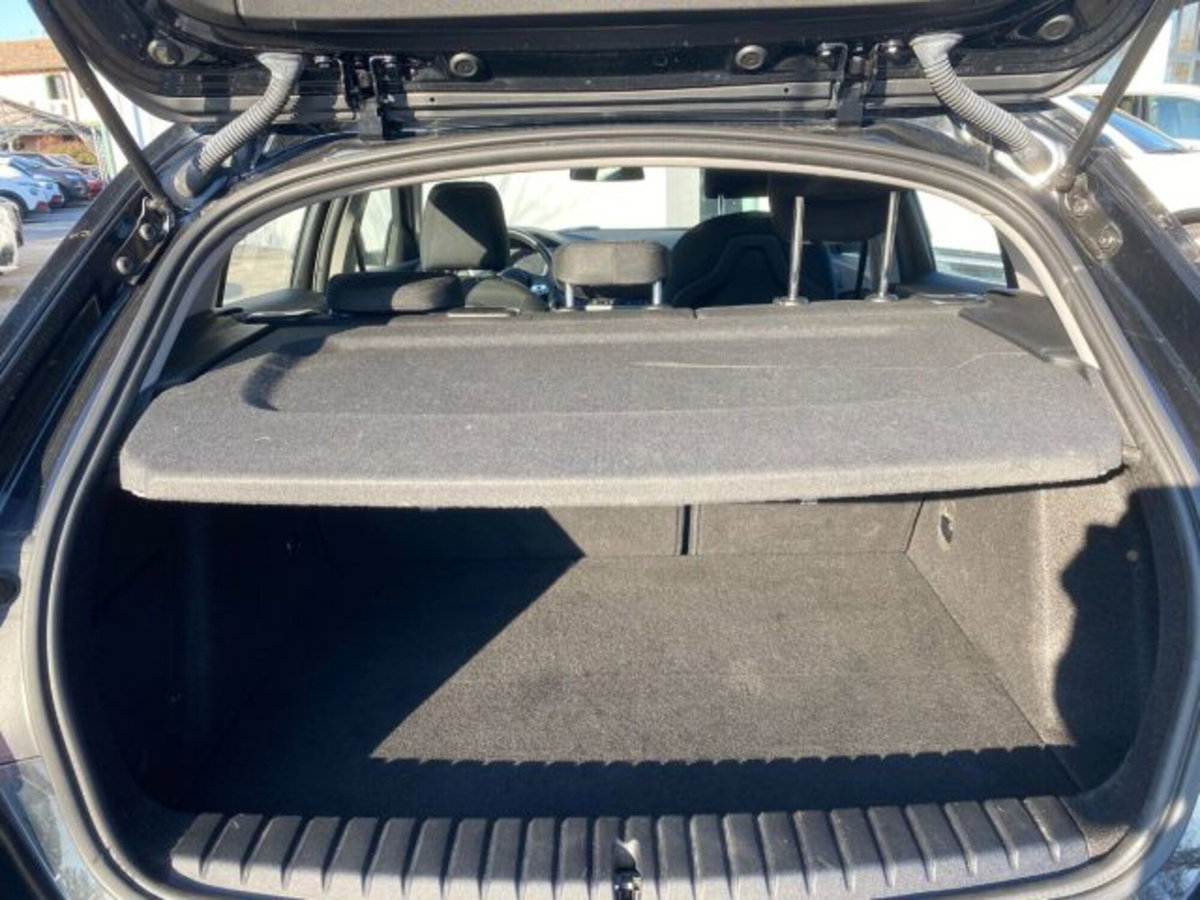 BMW Serie 1 116d 2.0 116CV cat 5 porte Attiva DPF (6)