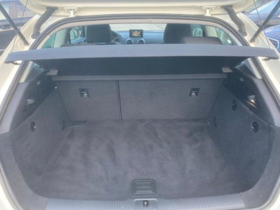 Audi A3 1.6 TDI S tronic Ambition (4)