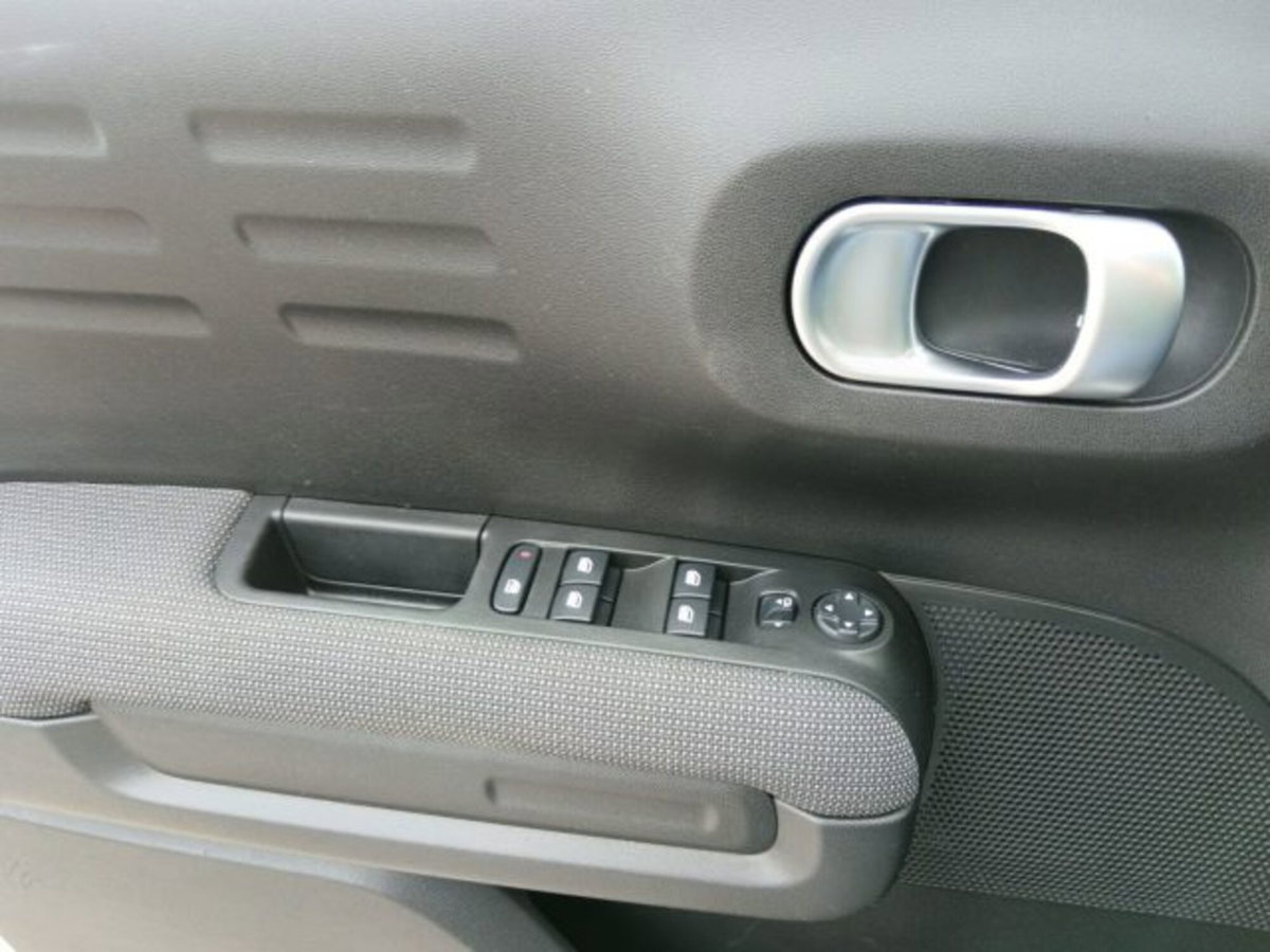 Citroen C3 Aircross PureTech 110 S&S Shine Pack (8)
