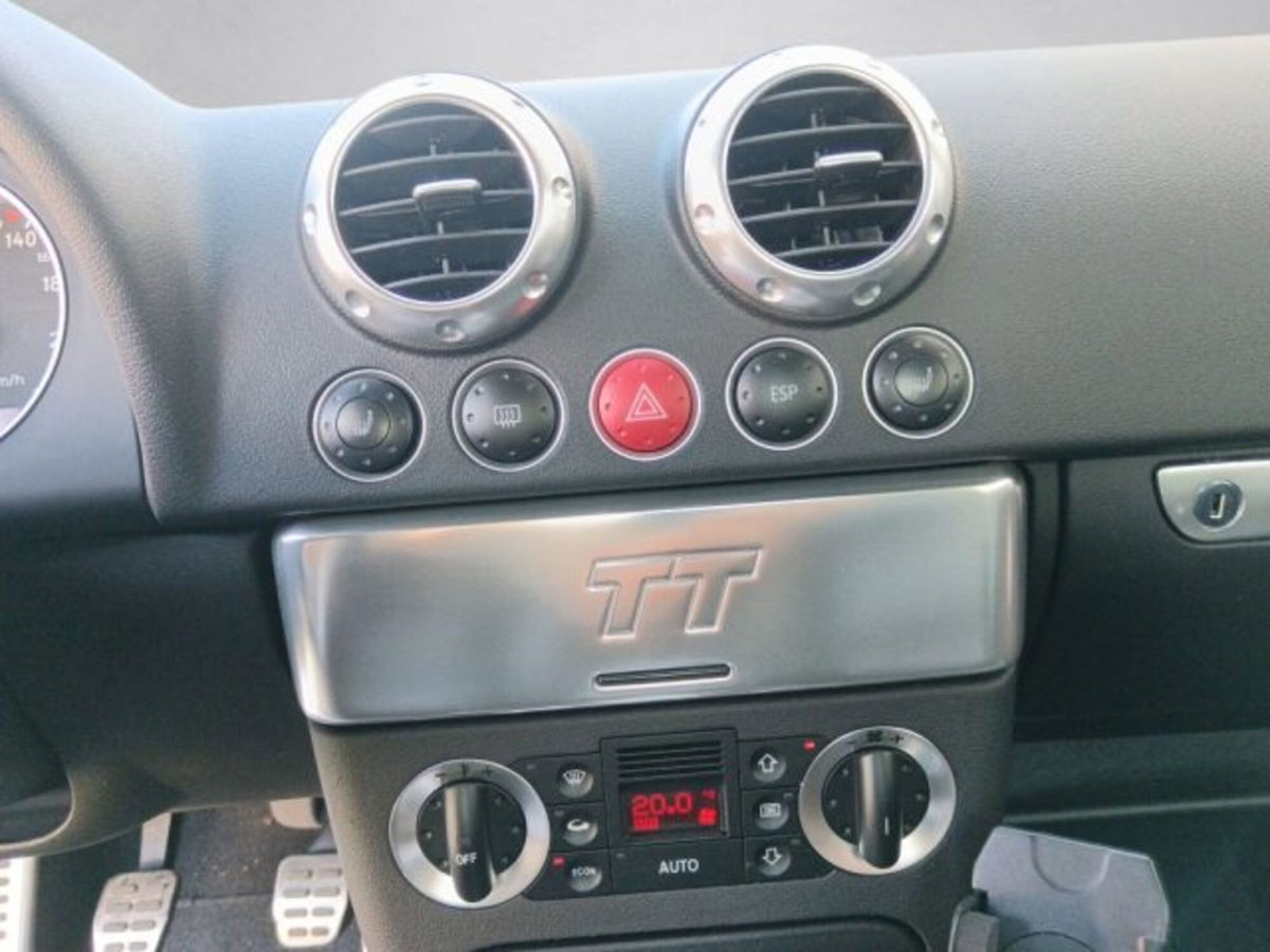 Audi TT Coupé 1.8 T 20V 179 CV cat quattro (13)