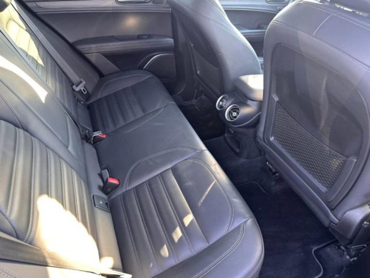 Alfa Romeo Stelvio Stelvio 2.2 Turbodiesel 210 CV AT8 Q4 Ti (18)