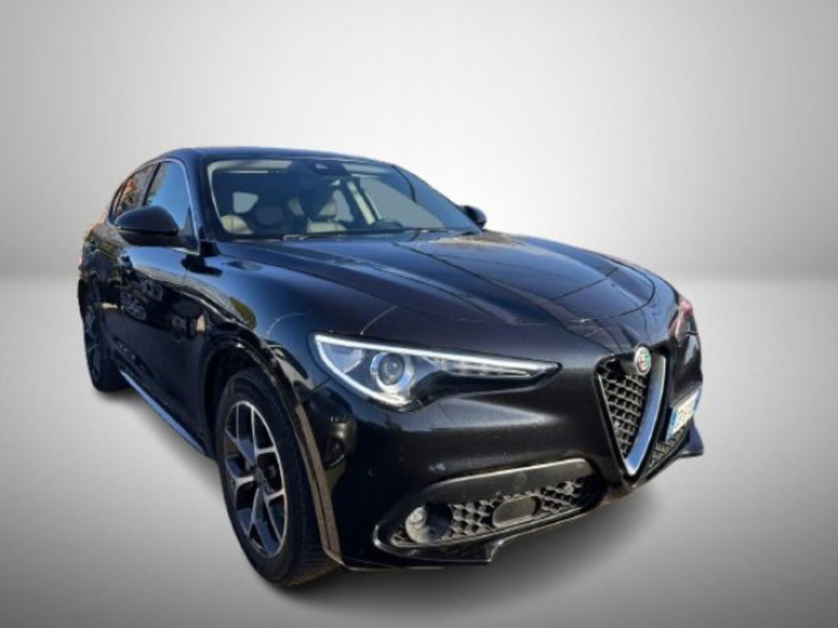 Alfa Romeo Stelvio Stelvio 2.2 Turbodiesel 210 CV AT8 Q4 Ti (4)