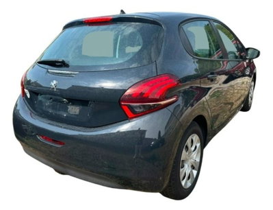 Peugeot 208 68 5 porte Active (3)