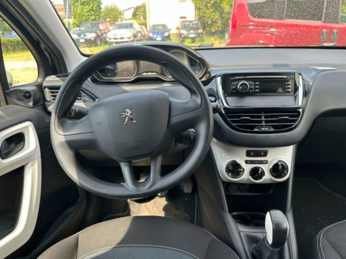 Peugeot 208 68 5 porte Active (8)