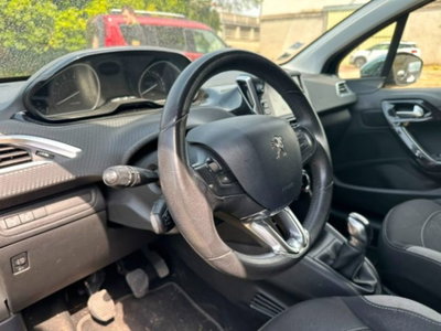 Peugeot 208 82 5 porte Allure (4)