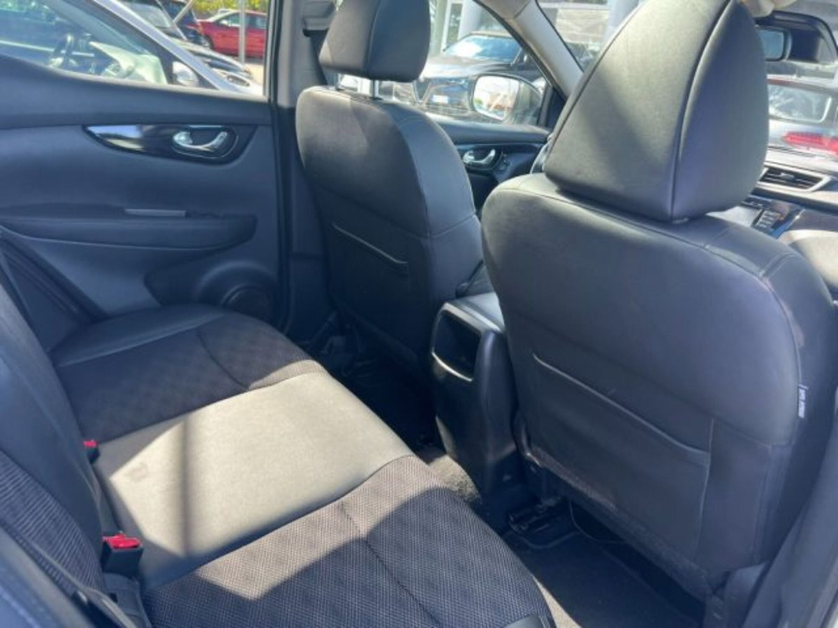 Nissan Qashqai 1.5 dCi Tekna (10)