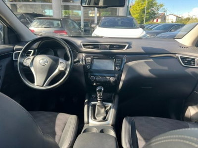 Nissan Qashqai 1.5 dCi Tekna (11)