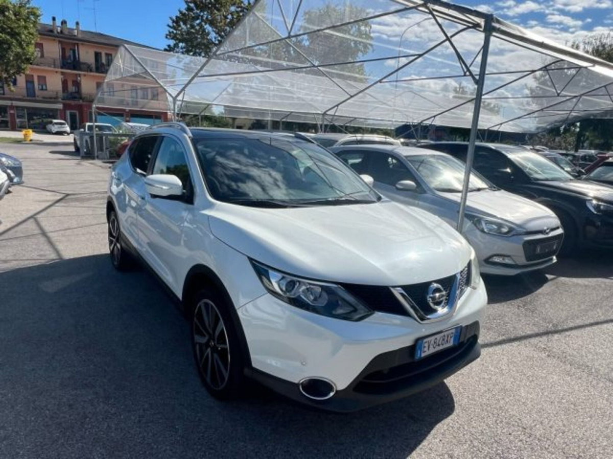 Nissan Qashqai 1.5 dCi Tekna (16)