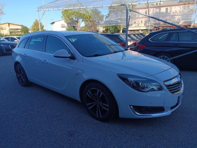 Opel Insignia Station Wagon CDTI 170CV Start&Stop Sports Cosmo (2)