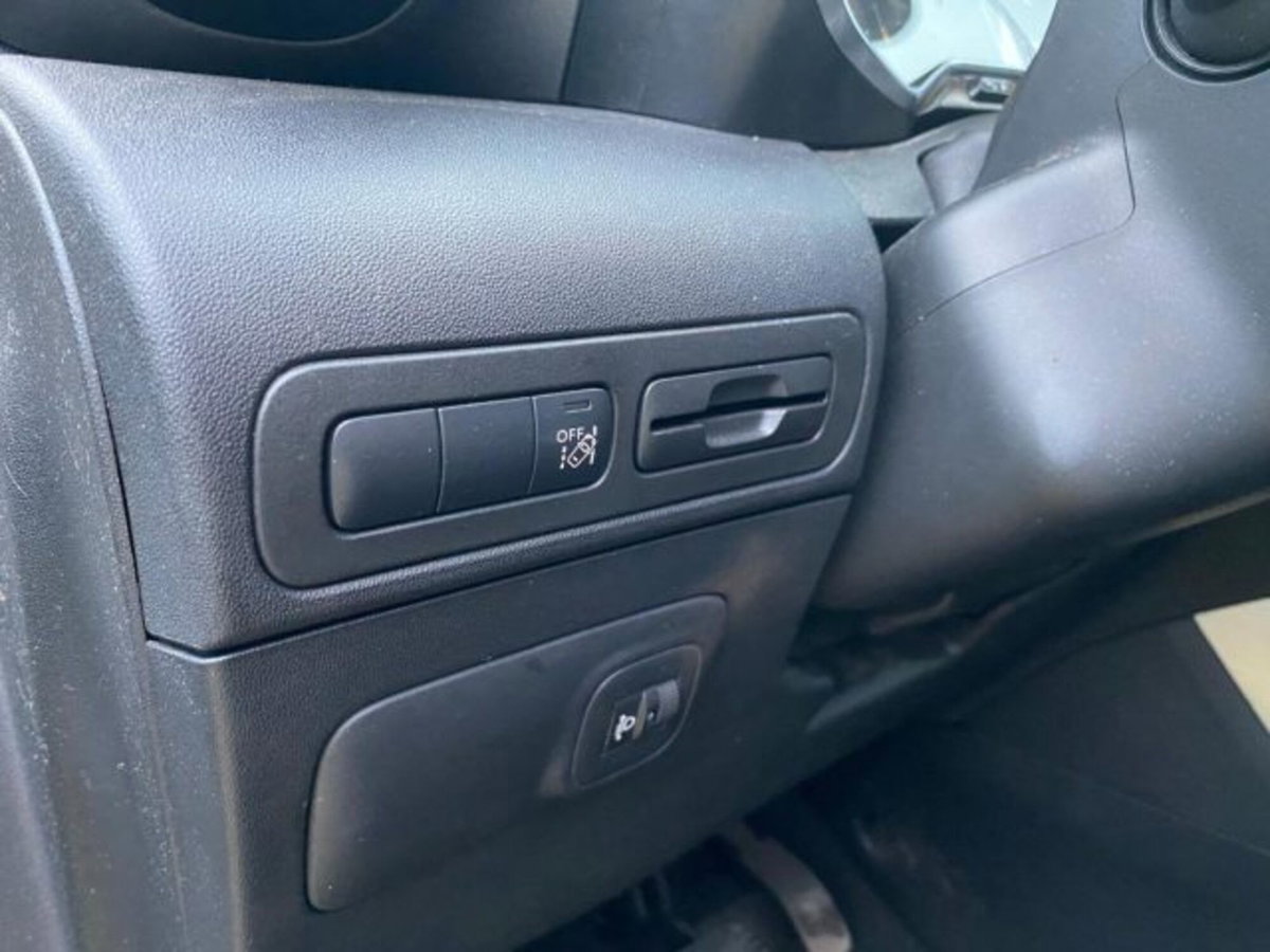 Citroen C3 Aircross PureTech 110 S&S Shine Pack (8)