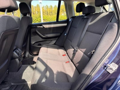 BMW X3 xDrive20d Futura (11)