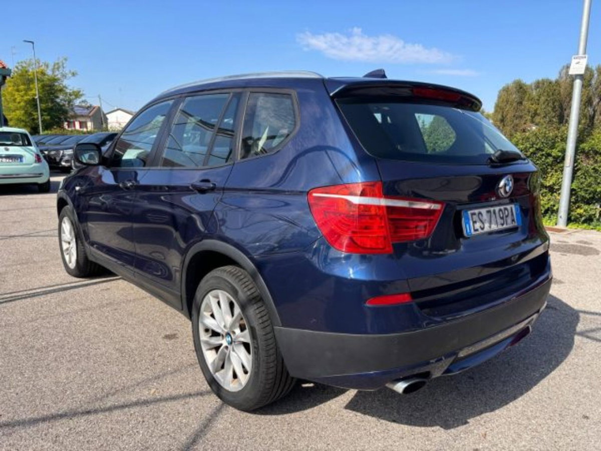 BMW X3 xDrive20d Futura (3)