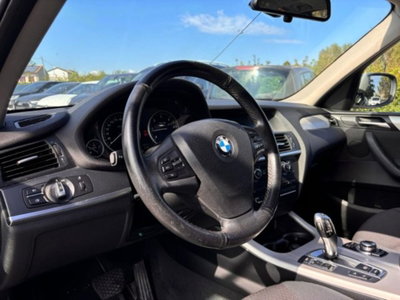 BMW X3 xDrive20d Futura (9)
