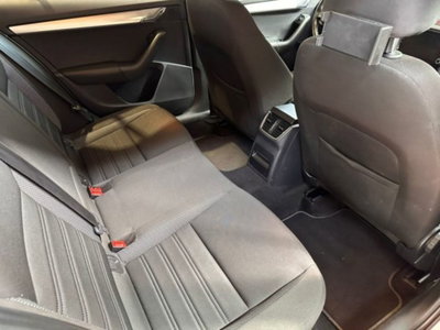 Skoda Octavia Station Wagon 1.5 G-TEC DSG Wagon Style (14)