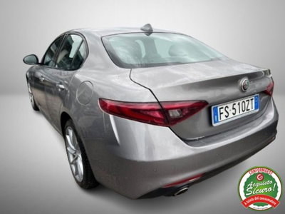 Alfa Romeo Giulia 2.2 Turbodiesel 160 CV AT8 Super (3)