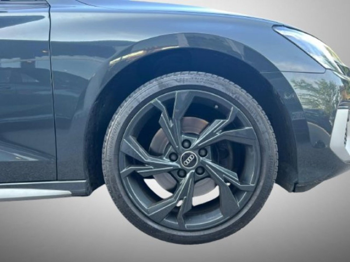 Audi A3 Sportback 40 TDI quattro S tronic S line edition (5)