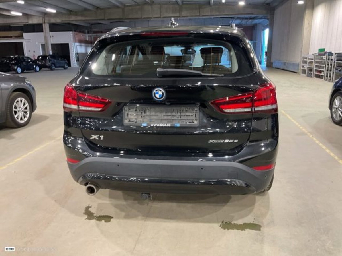 BMW X1 xDrive25e Business Advantage (5)