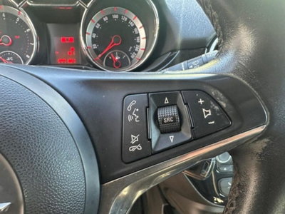 Opel Adam 1.4 87 CV Glam (10)