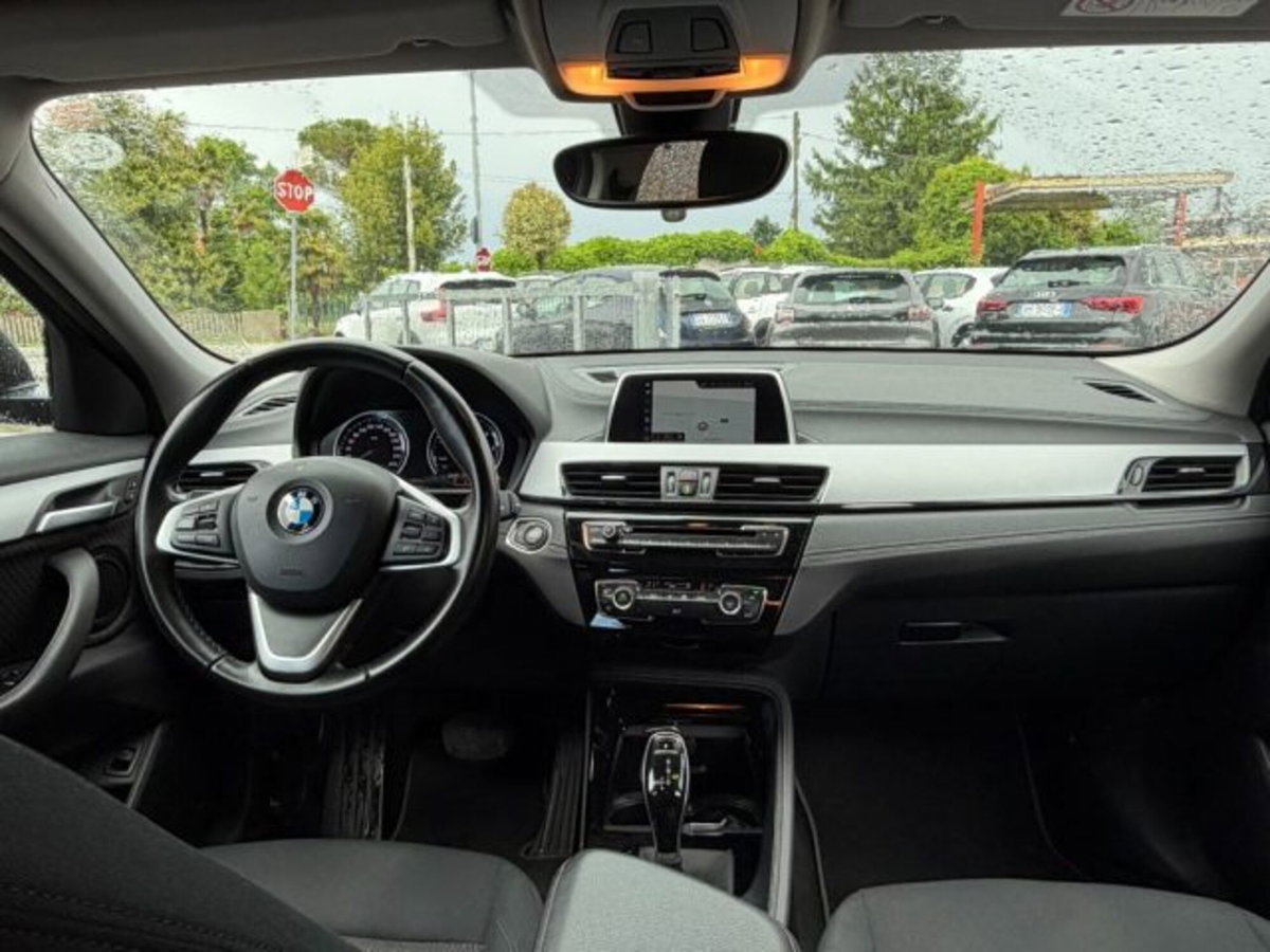 BMW X2 sDrive18d Advantage (8)