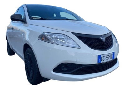 Lancia Ypsilon 1.2 69 CV 5 porte GPL Ecochic Gold usata