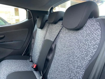 Lancia Ypsilon 1.2 69 CV 5 porte GPL Ecochic Gold (5)