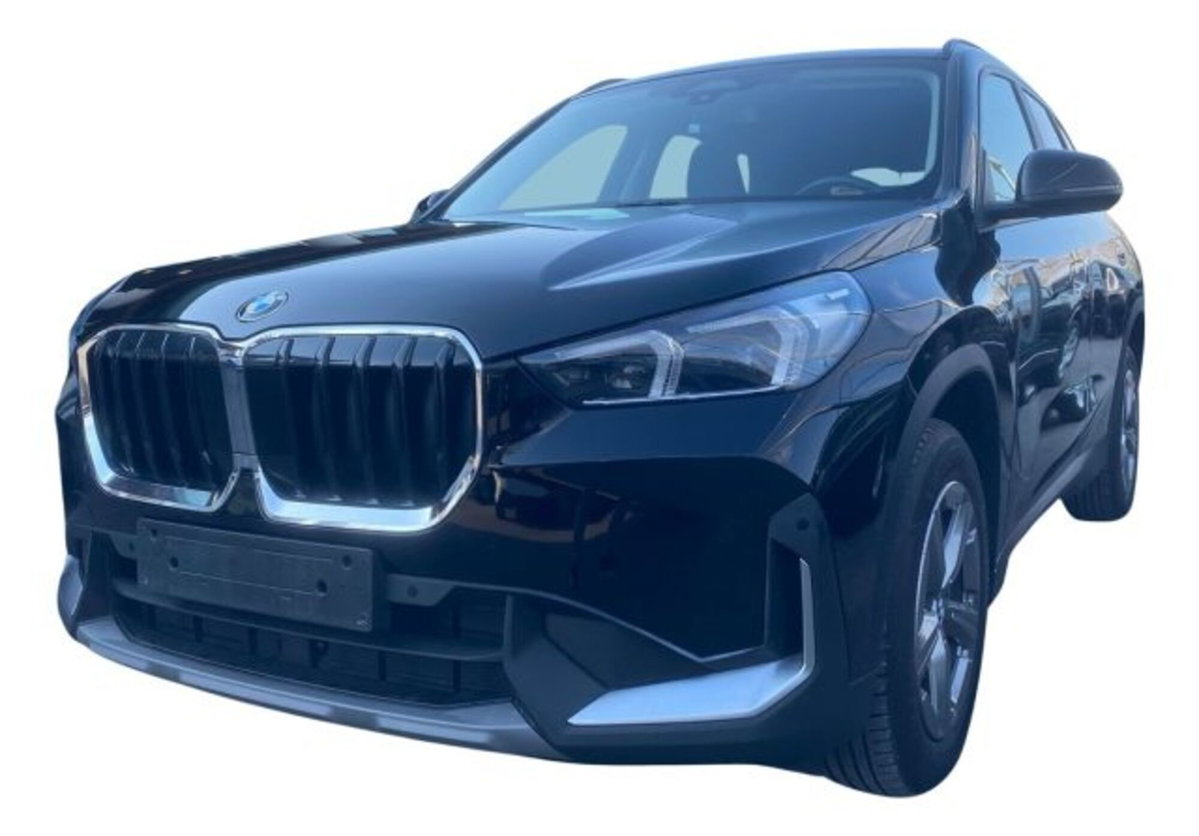 BMW X1 sDrive18d Advantage (2)