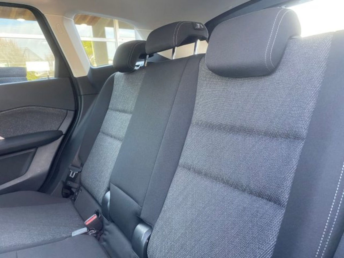 BMW X1 sDrive18d Advantage (9)