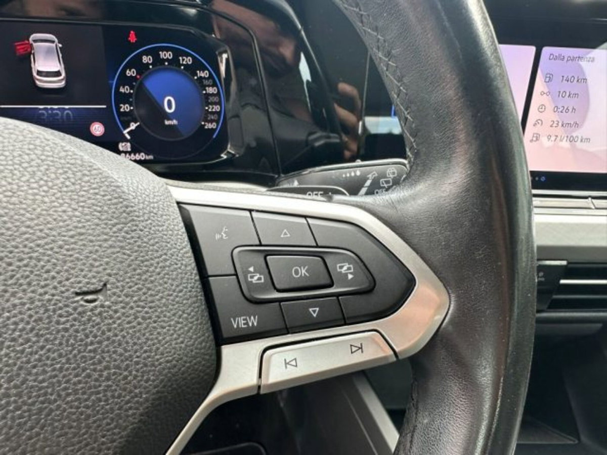 Volkswagen Golf 2.0 TDI 150 CV DSG SCR Life (10)