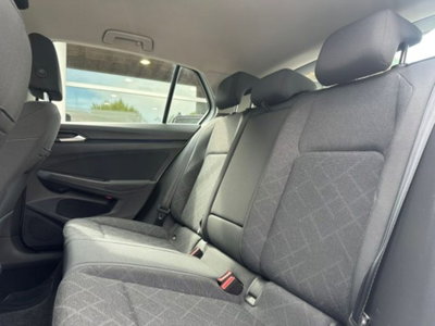 Volkswagen Golf 2.0 TDI 150 CV DSG SCR Life (14)