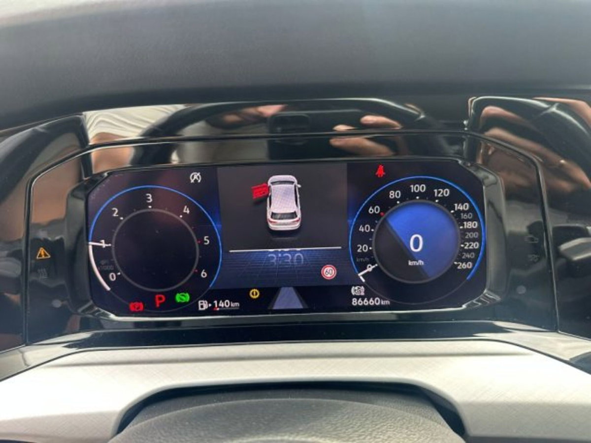 Volkswagen Golf 2.0 TDI 150 CV DSG SCR Life (7)