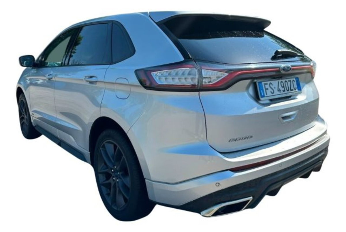 Ford Edge 2.0 TDCI 210 CV AWD S&S Powershift ST Line (4)