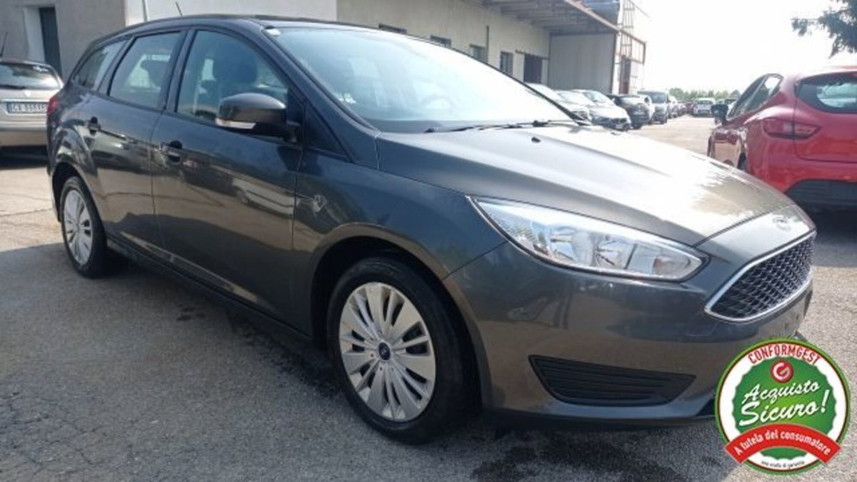 Ford Focus Station Wagon 1.5 TDCi 120 CV Start&Stop SW Business (2)