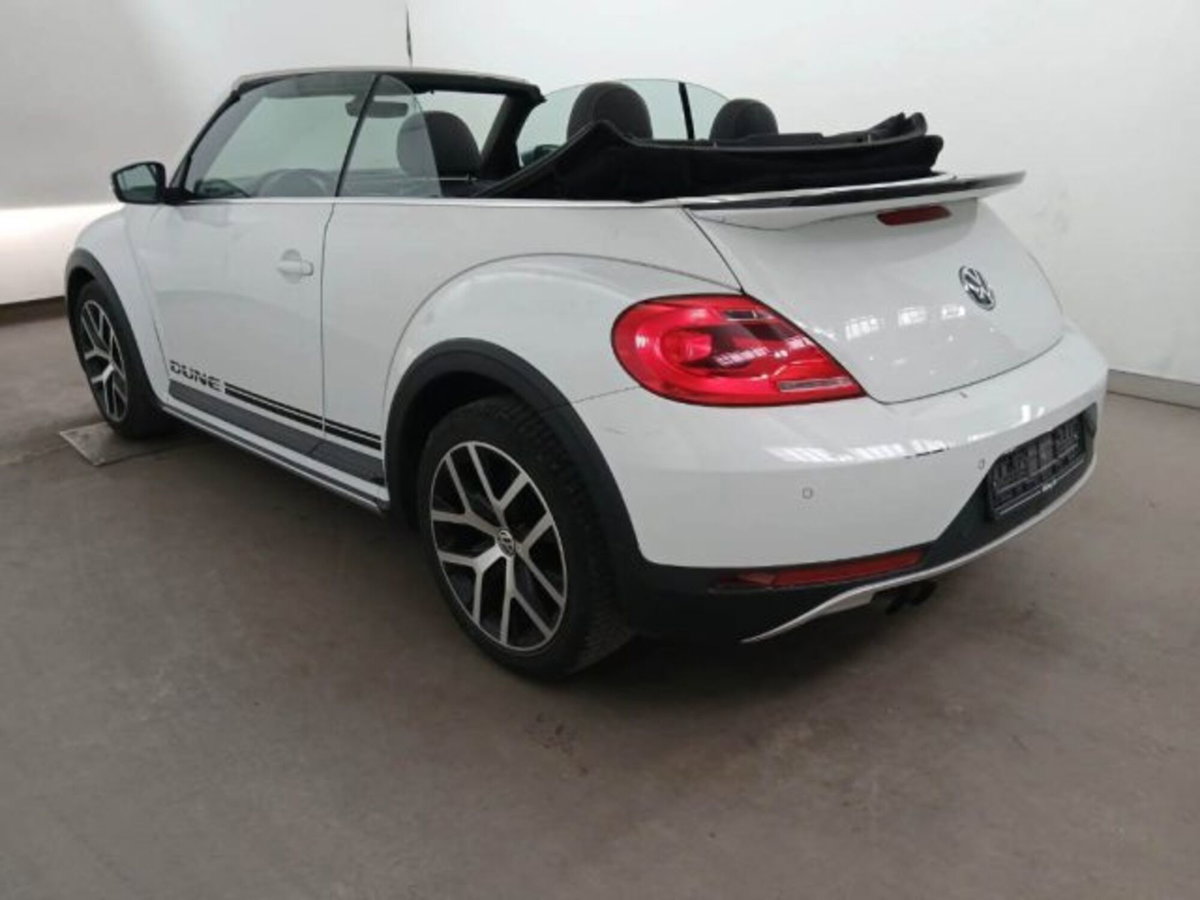 Volkswagen Maggiolino Cabrio 2.0 TSI DSG Sport (3)