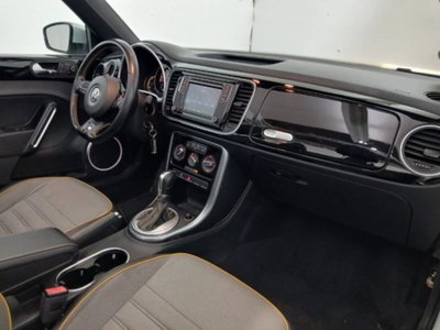 Volkswagen Maggiolino Cabrio 2.0 TSI DSG Sport (5)