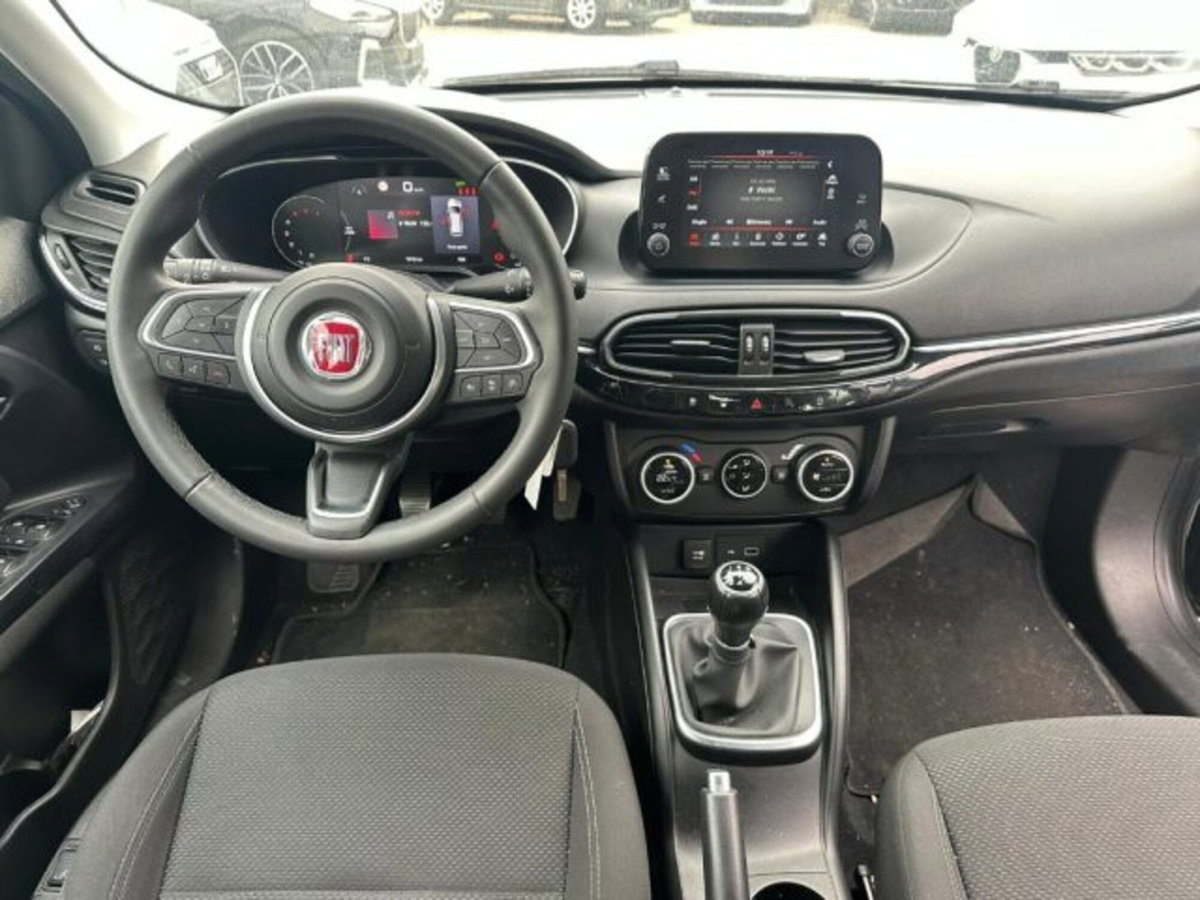 Fiat Tipo Station Wagon Tipo 1.3 Mjt S&S SW City Life (11)