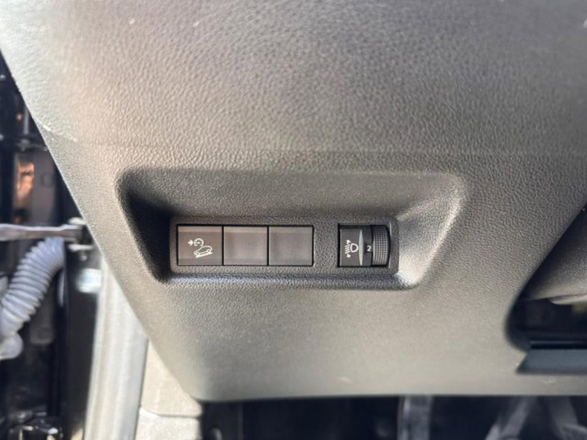 Jeep Avenger 1.2 turbo Longitude fwd 100cv (6)