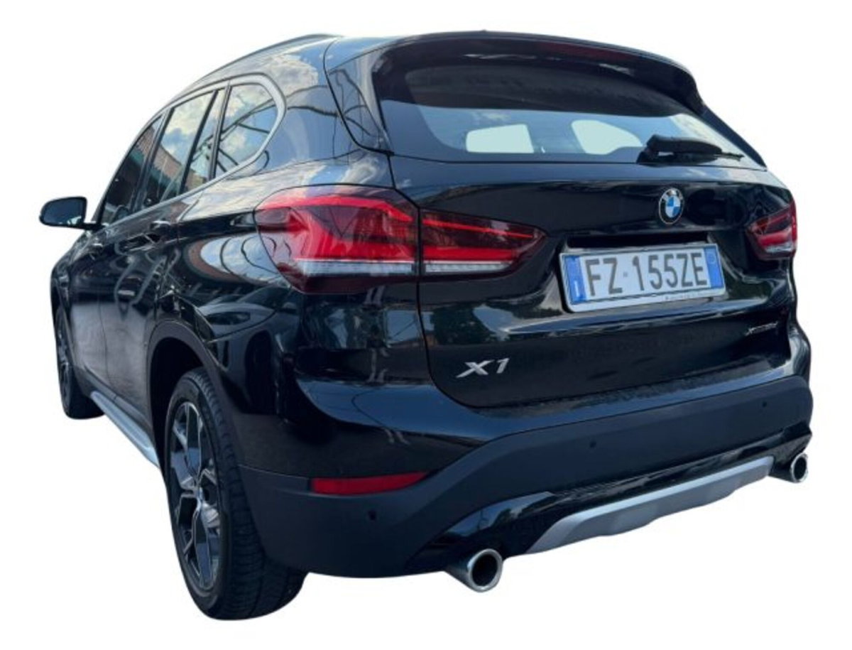 BMW X1 xDrive18d xLine Plus (5)