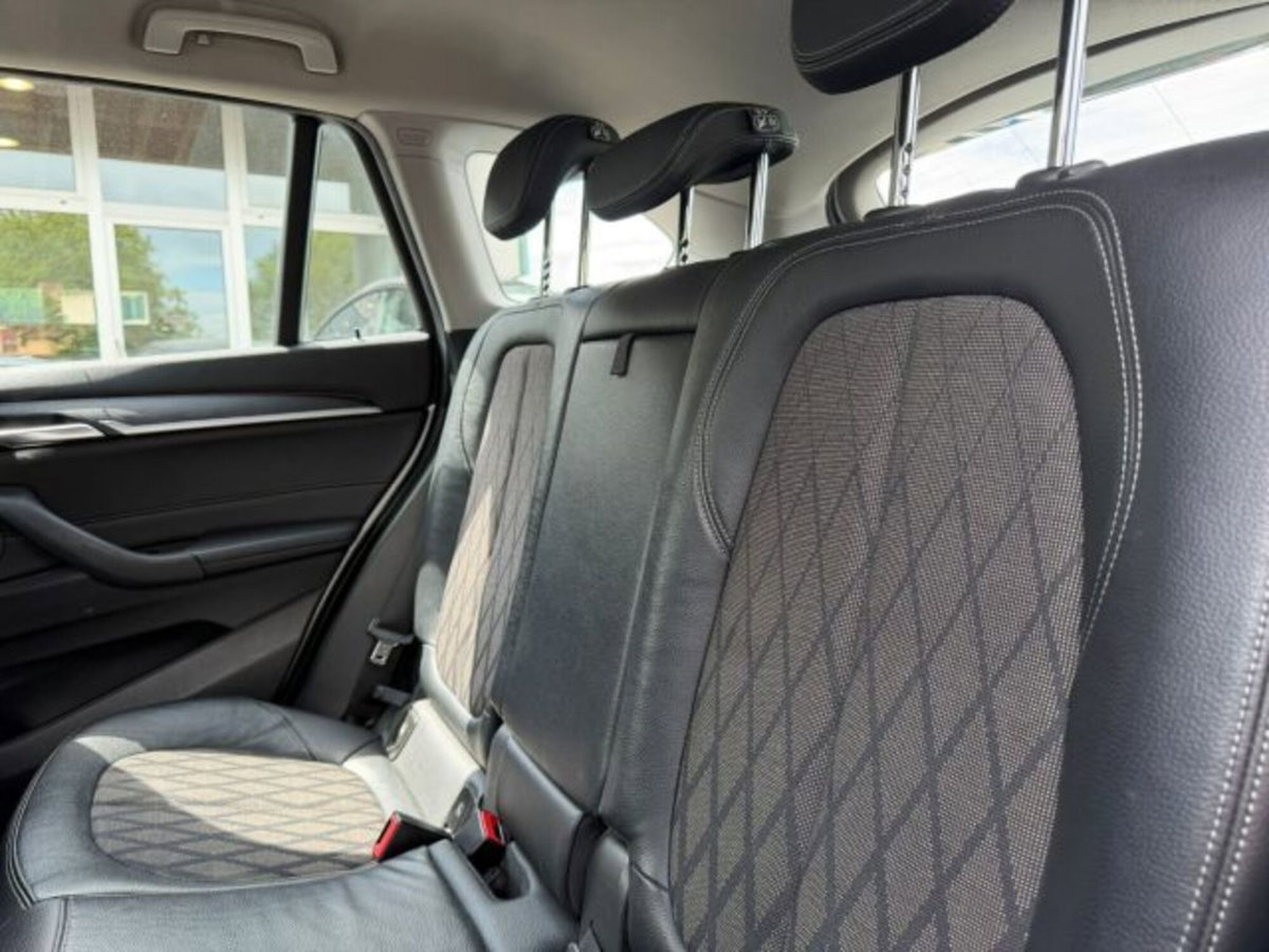 BMW X1 sDrive18i xLine (10)