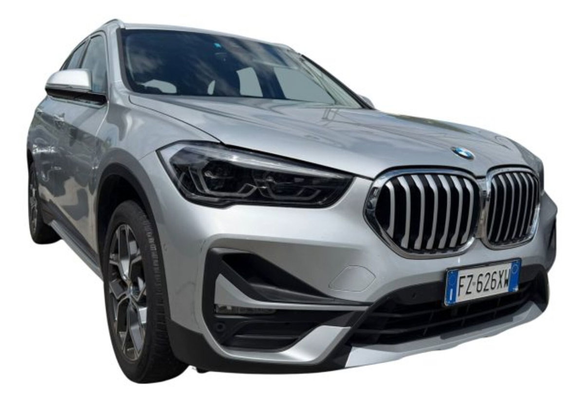 BMW X1 sDrive18i xLine (2)